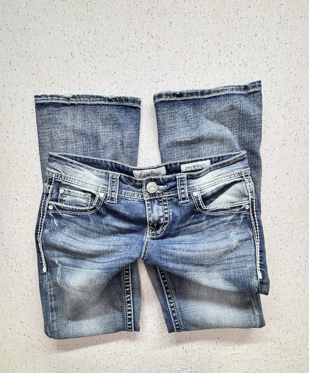 Daytrip Virgo Bootcut Jeans Womens 28R Medium Wash Blue Denim Bling Stitch 28